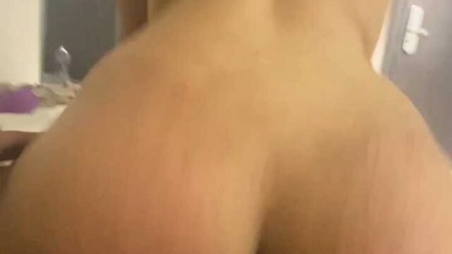 Badi Gaand Wali GF Riding My Dick » BF Video